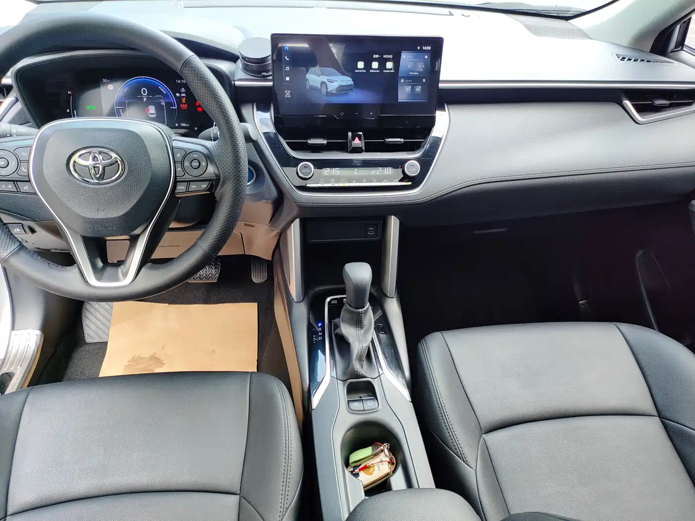 Toyota Frontlander 2023 2.0L Smart Hybrid Dual Engine Leading Edition фото 8