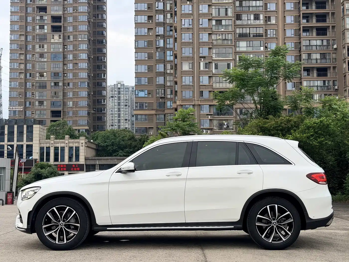 Mercedes-Benz GLC 2020 GLC 300 L 4MATIC Dynamic фото 8