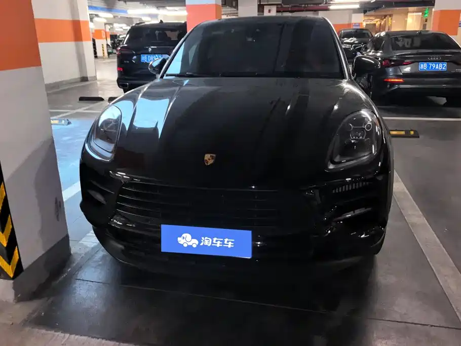 Фото 2 - Porsche Macan