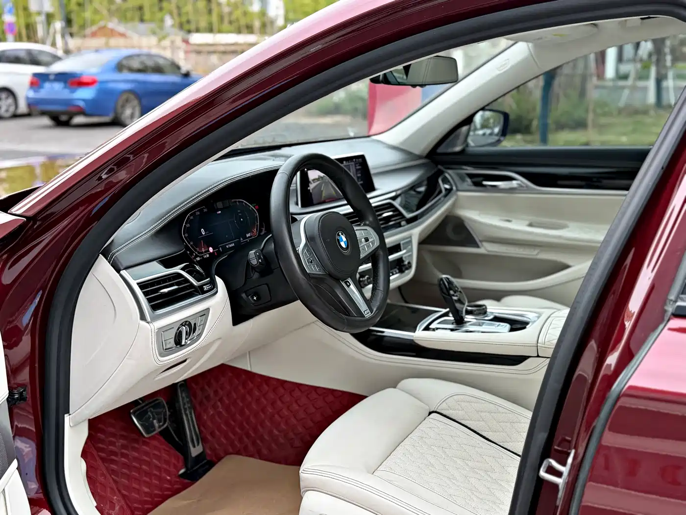 BMW 7 Series 2019 740Li xDrive Executive M Sport Package фото 5