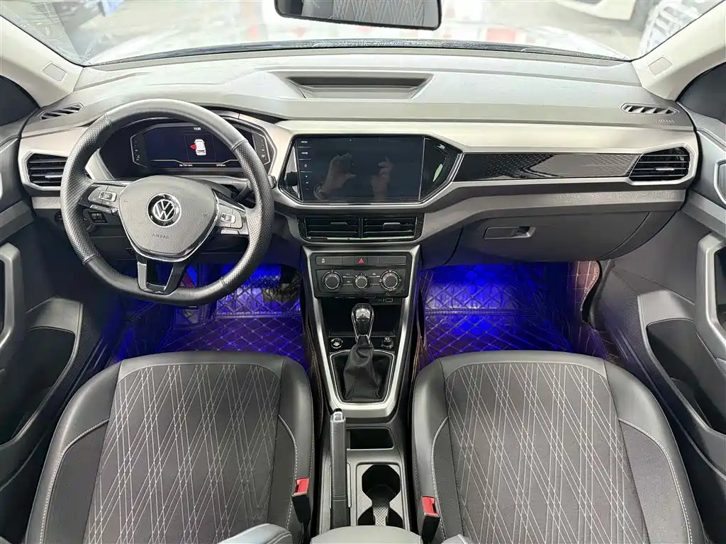 VOLKSWAGEN TU KAI
