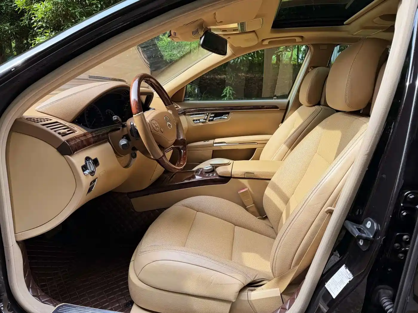 Mercedes-Benz S-Class 2012 S 350 L Grand Edition фото 7
