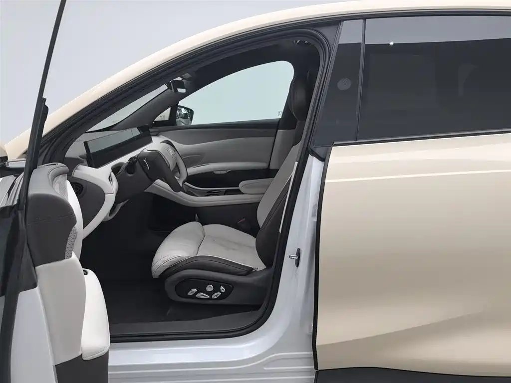 ZHIJI AUTOMOBILE ZHIJI LS7