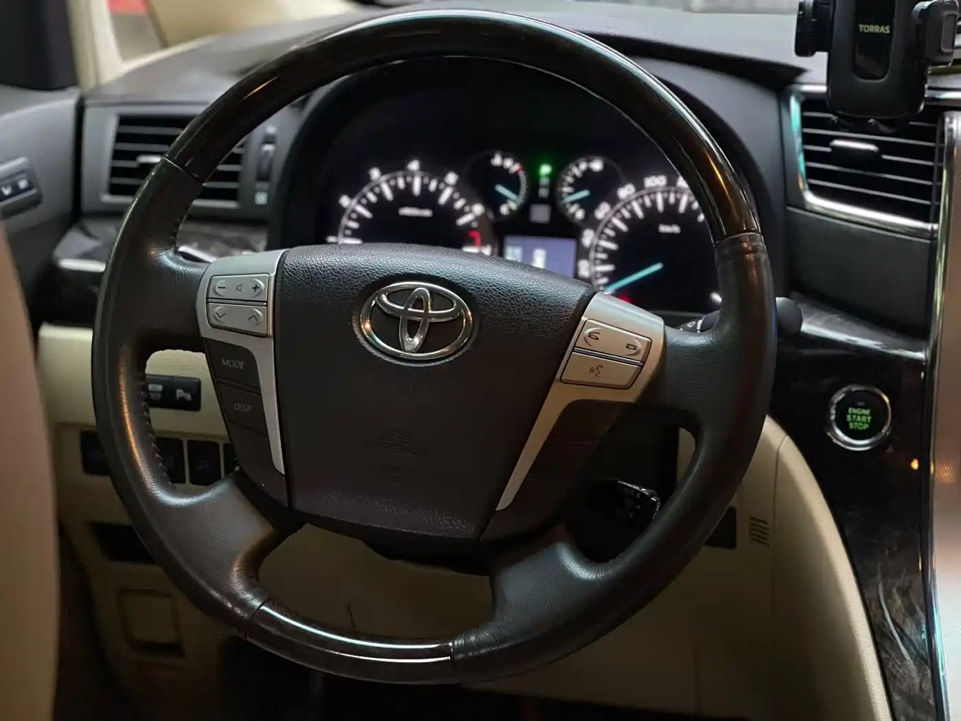 Toyota Alphard 2012 3.5L Luxury Edition фото 12