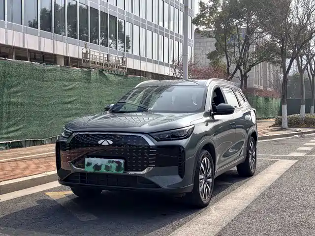 CHERY FENGYUN T8