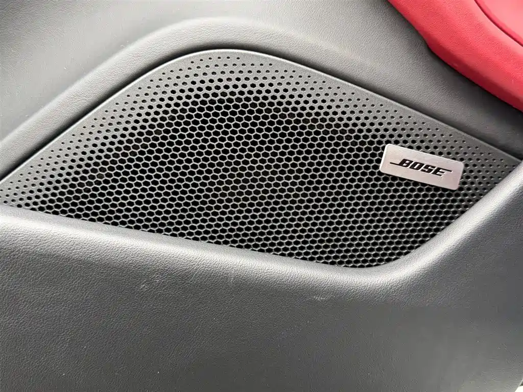 Porsche Taycan 2019 Taycan 4S фото 11