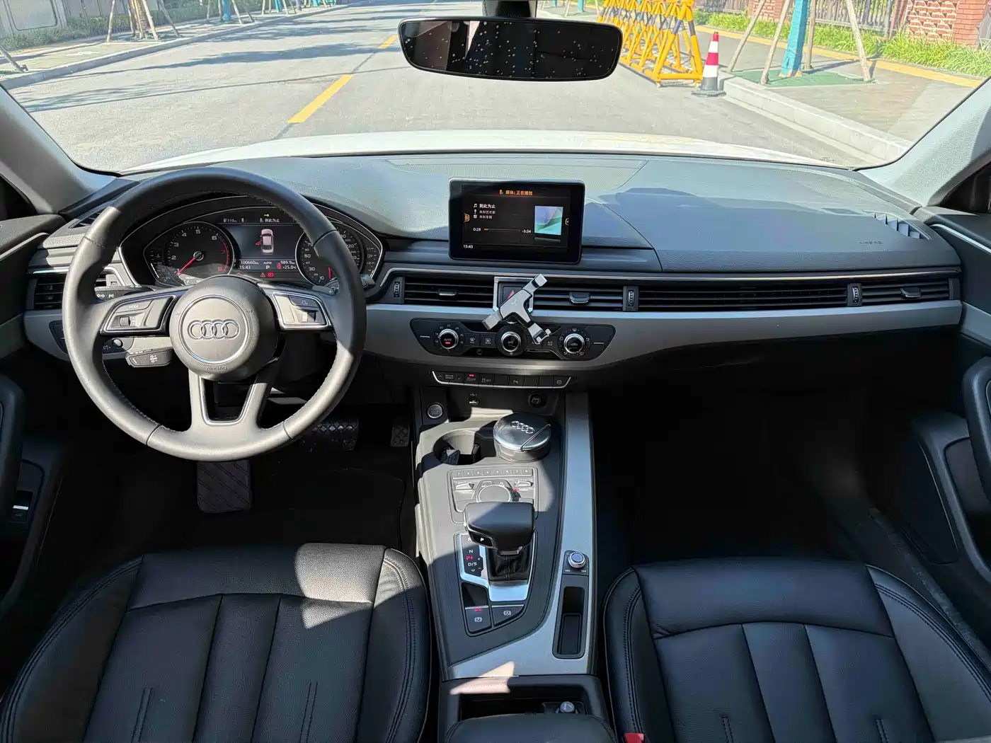 Audi A4L 2018 30th Anniversary 40 TFSI Progressive фото 8