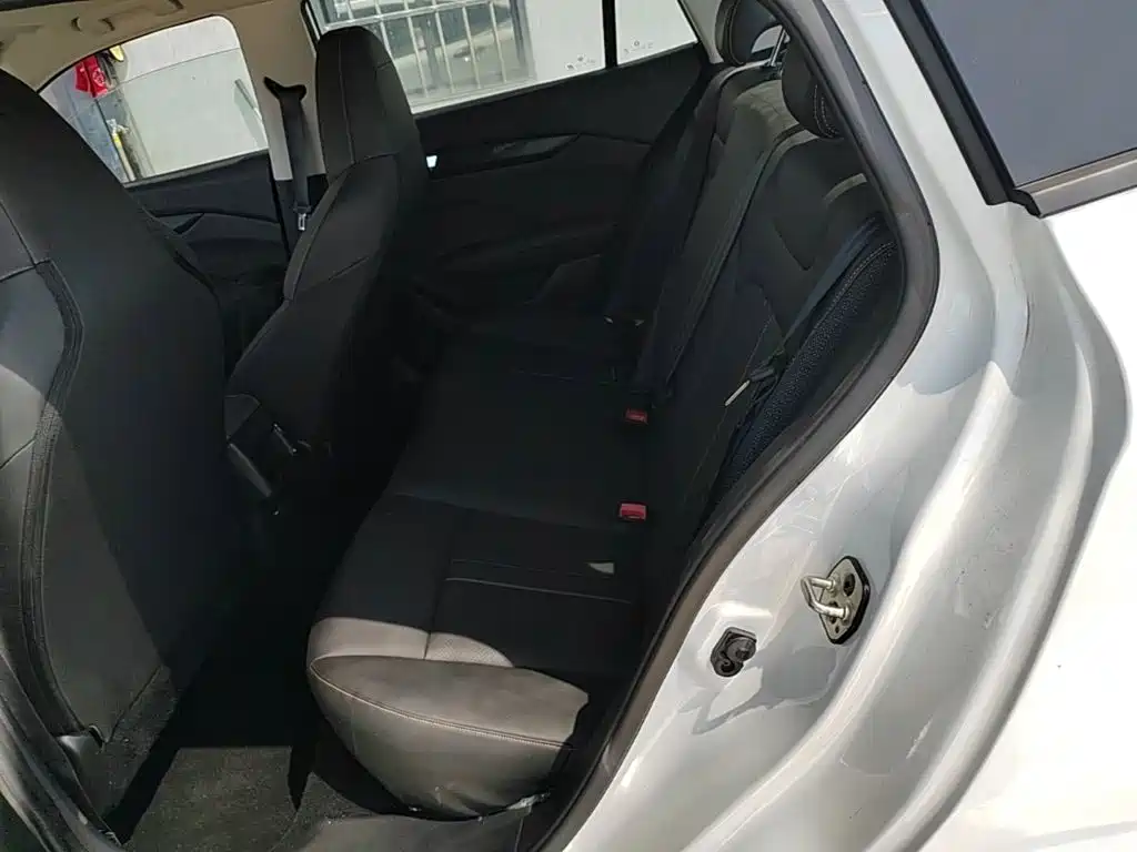 Dongfeng Aeolus Yixuan 2024 2024 1.5L Auto Sport Edition