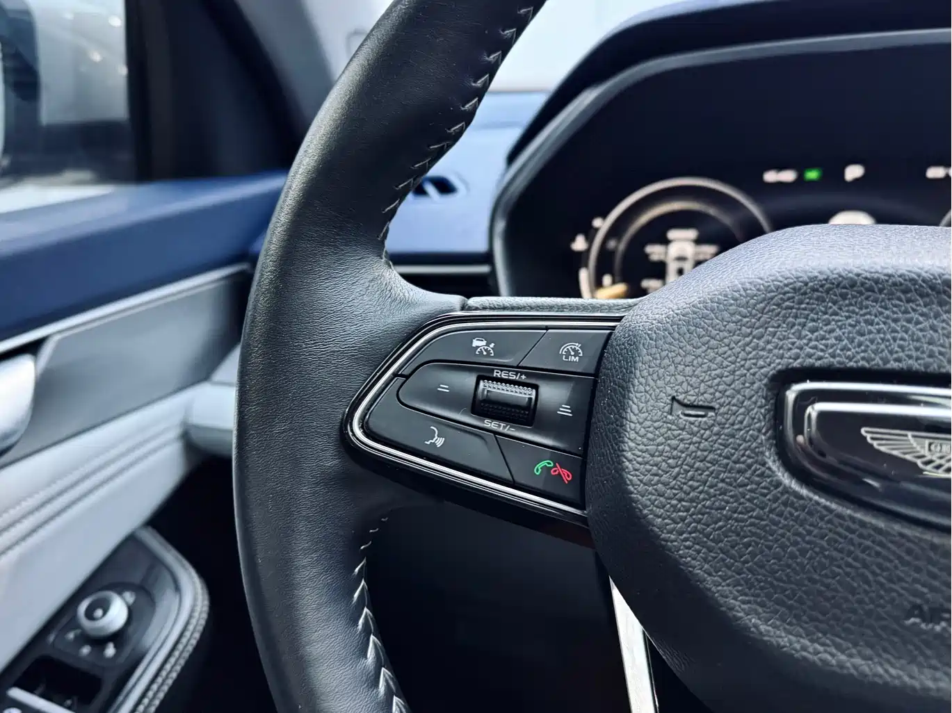 GEELY AUTOMOBILE XINGRUI