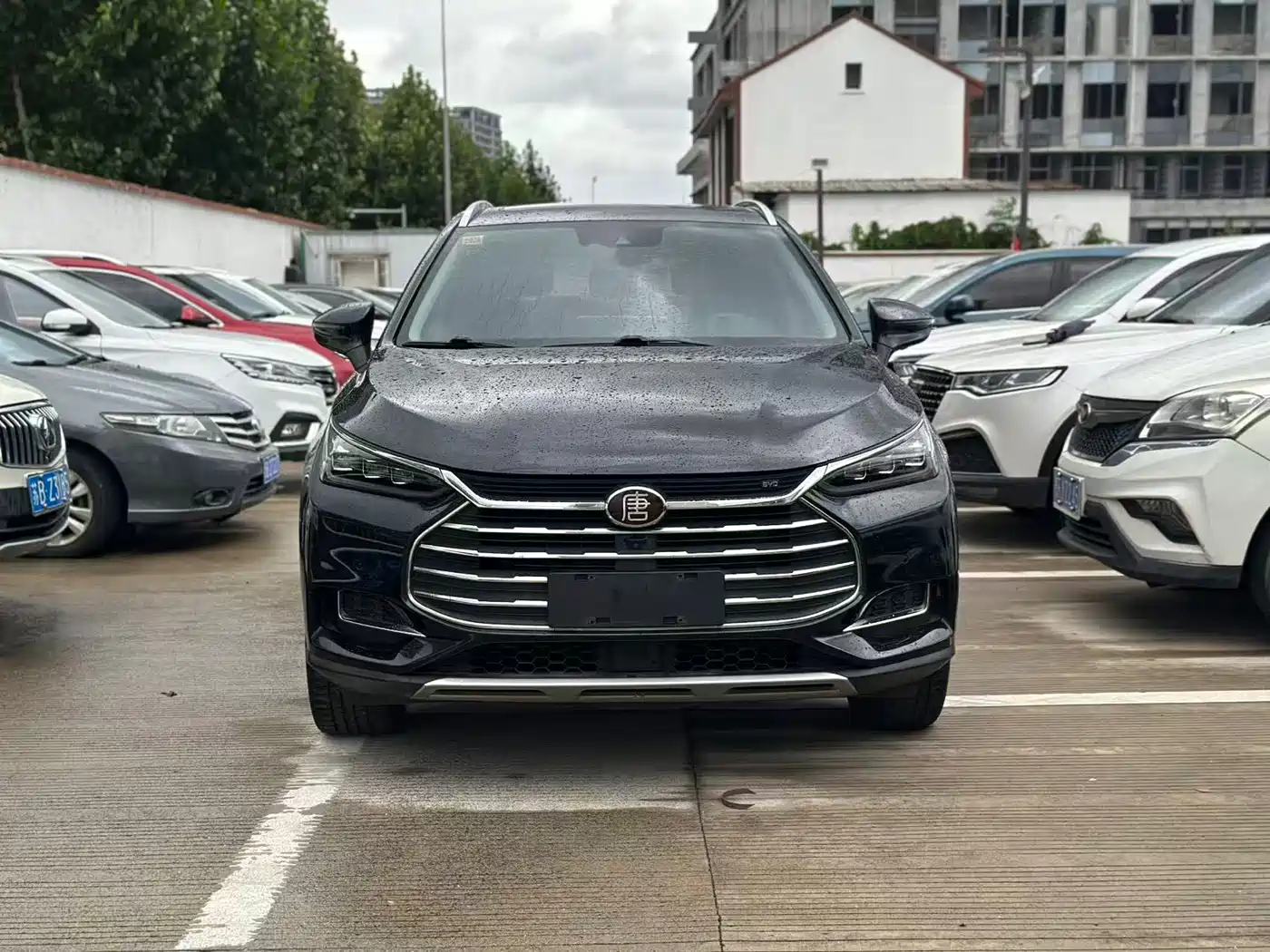 BYD Tang 2018 2018 2.0T Automatic Smart Connection Honor Edition 7-Seater China V