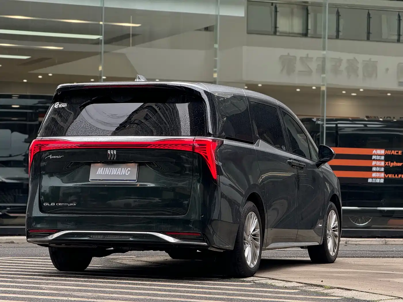 Buick Century 2023 2.0T 6-Seat World Edition фото 4