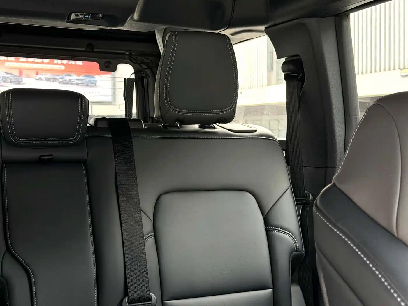 Ford Bronco 2024 2.3T Black Diamond фото 8