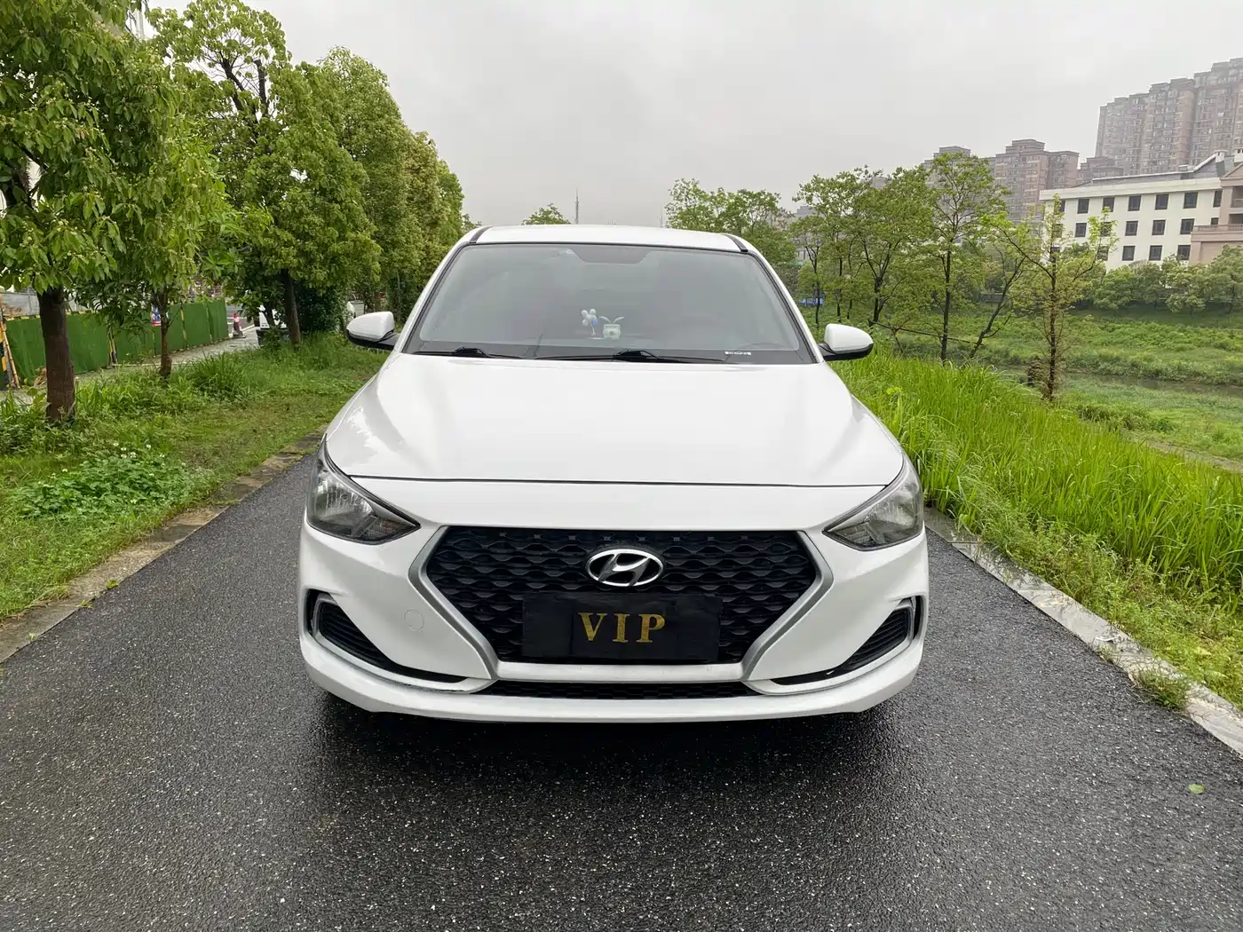 Hyundai Elantra 2020 1.6L Auto GL Pleasing Edition фото 2