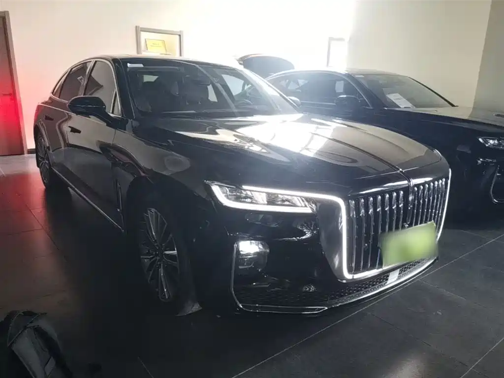 Hongqi H9 2022 2.0T Smart Connect Flag Smooth Edition фото 4