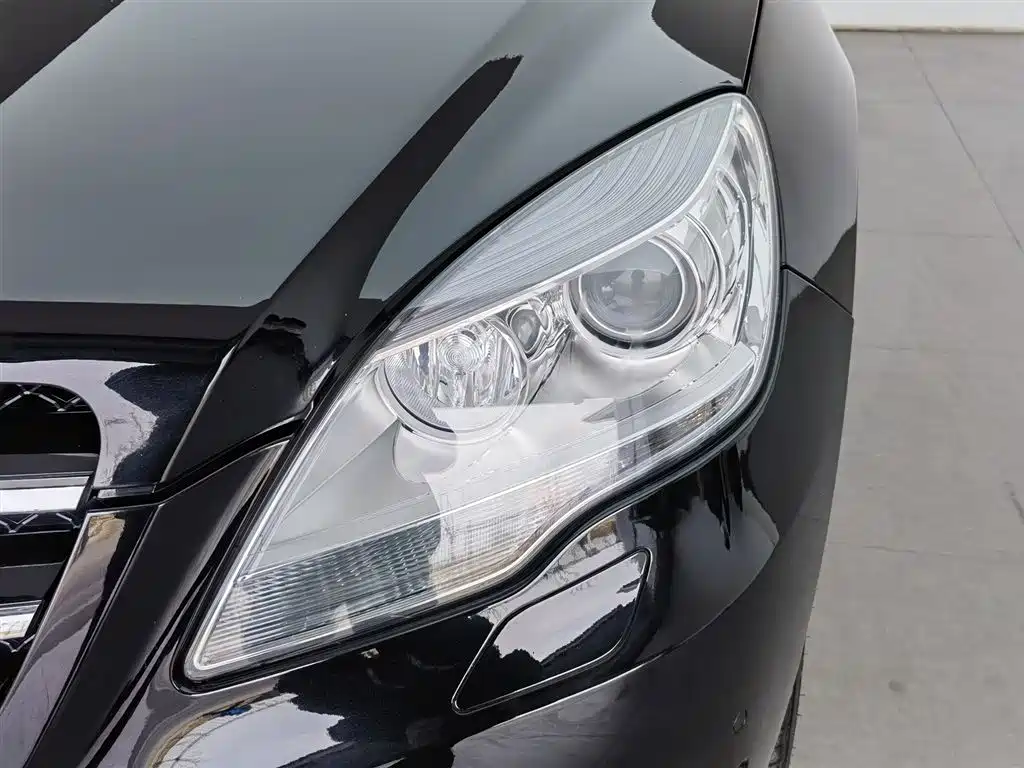 Mercedes-Benz R-Class 2017 R 400 4MATIC Collector's Edition фото 7