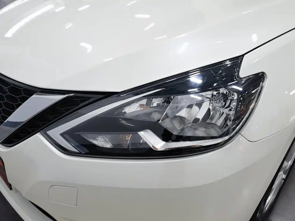 Nissan SYLPHY, миниатюра 7