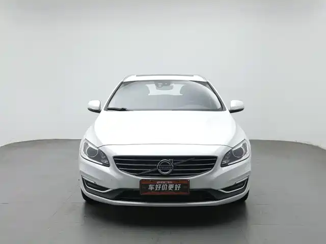 Volvo V60 2017 T5 Zhi Ya Edition China V — фото 3