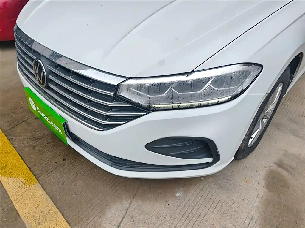 Volkswagen Lavida 2023 1.5L Auto Delight Edition фото 24