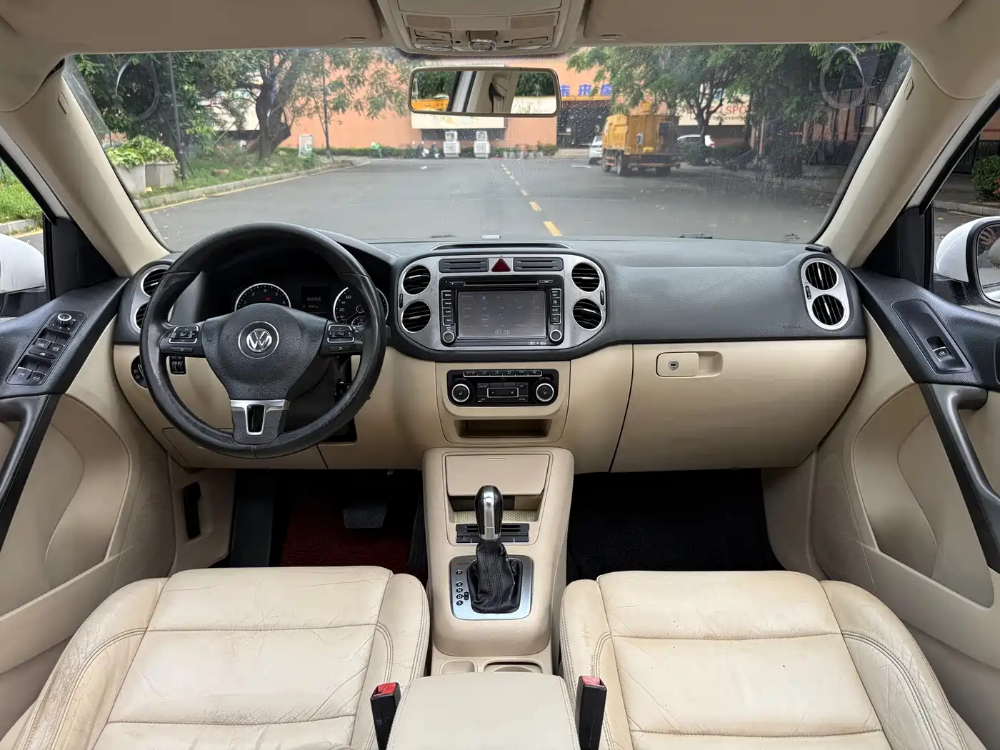 Volkswagen Tiguan 2012 1.8TSI Automatic 4WD Elite Edition фото 11