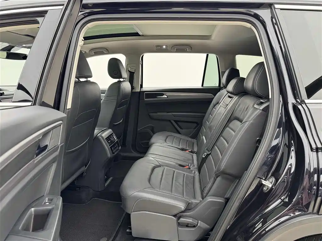 Volkswagen Teramont 2017 380TSI 4WD Luxury Edition фото 6
