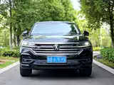 Фото 2 - Volkswagen Touareg
