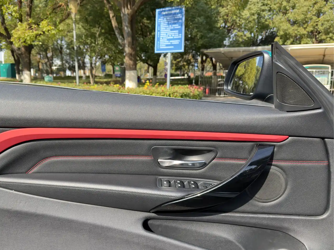 BMW 4 Series 2014 420i Convertible Luxury Design Package фото 6