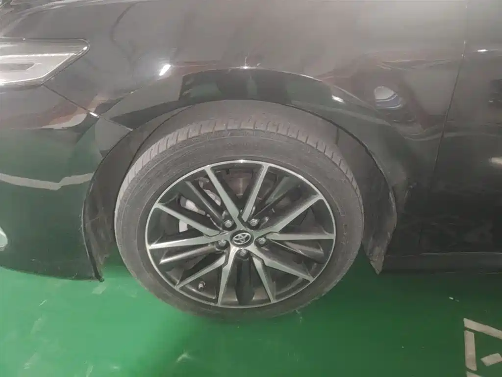 Toyota Camry 2021 2.5G Luxury Edition фото 23