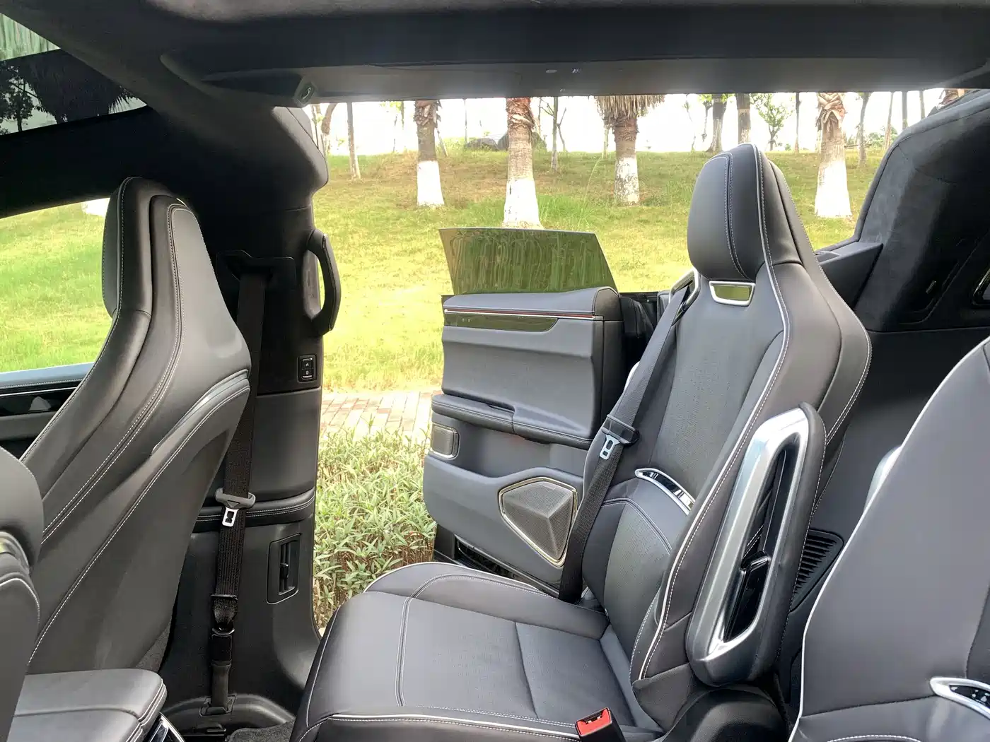 HiPhi X 2022 2021 Luxury Edition 6-Seater