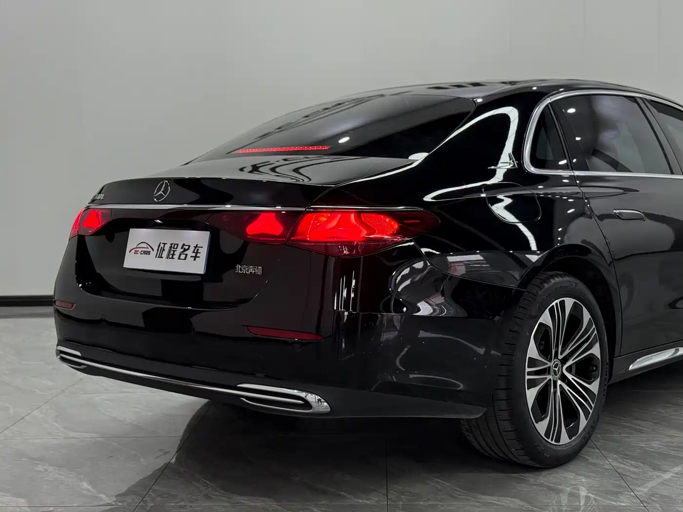 Mercedes-Benz E-Class 2025 Facelift E 300 L Luxury фото 7
