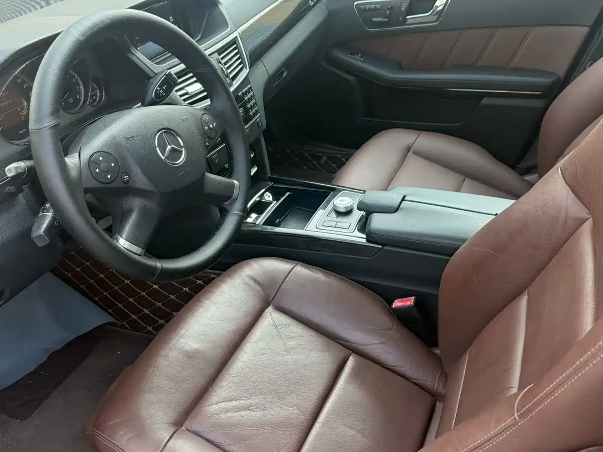 Mercedes-Benz E-Class 2012 E 300 L Elegance Model фото 7