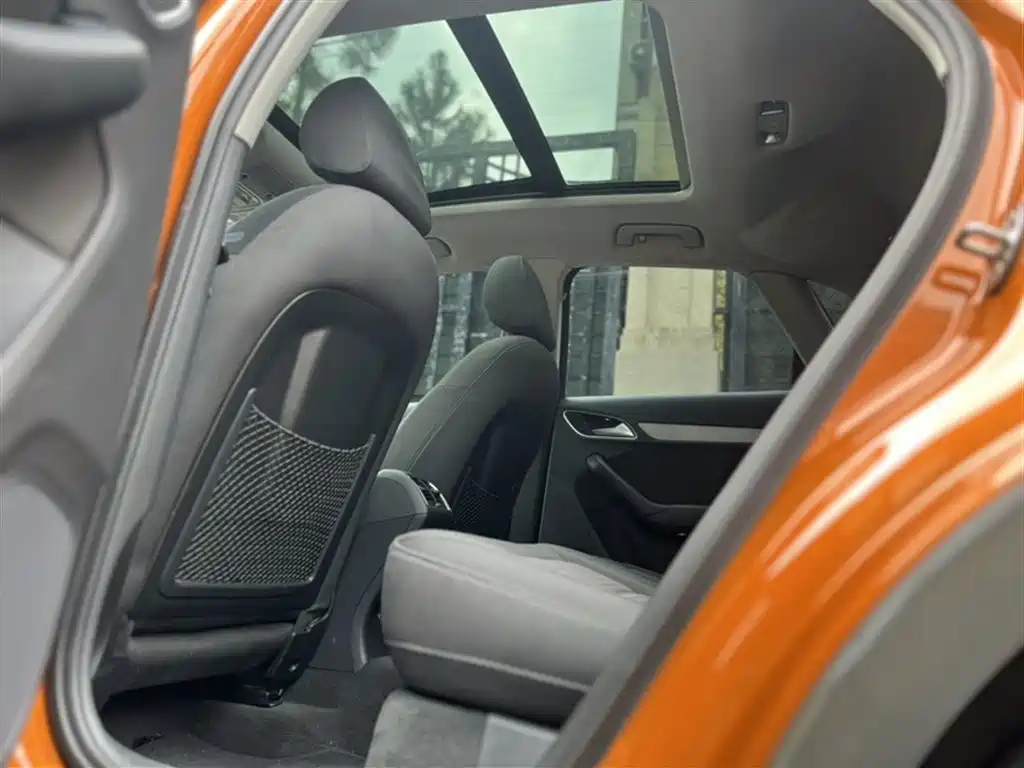 Audi Q3 2015 35 TFSI Millionth Anniversary Intelligent Leader фото 17