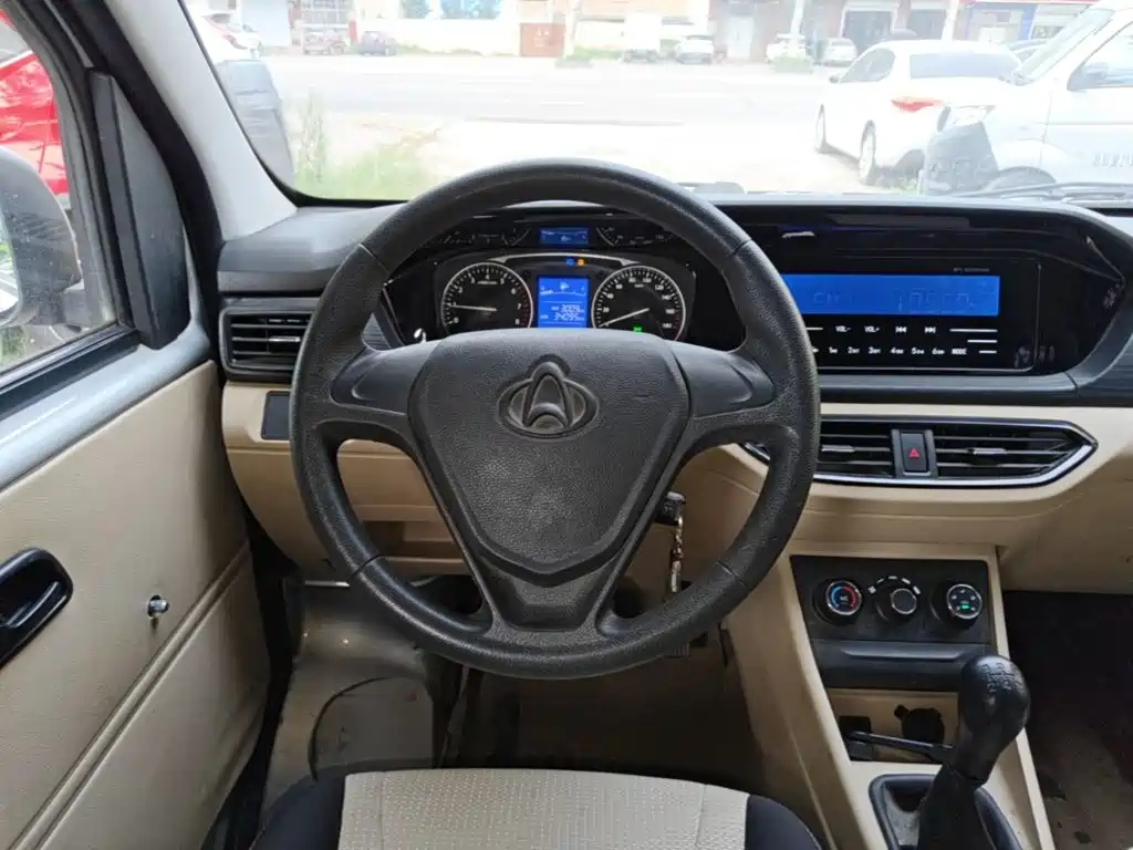 Changan Kuayue Kuayuexing V3 2023 2022 1.5L Gasoline Standard 5-Seater Van JL473QH