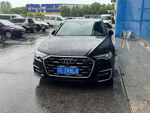Audi A6L 2024 45 TFSI quattro Exclusive Dynamic — фото 2