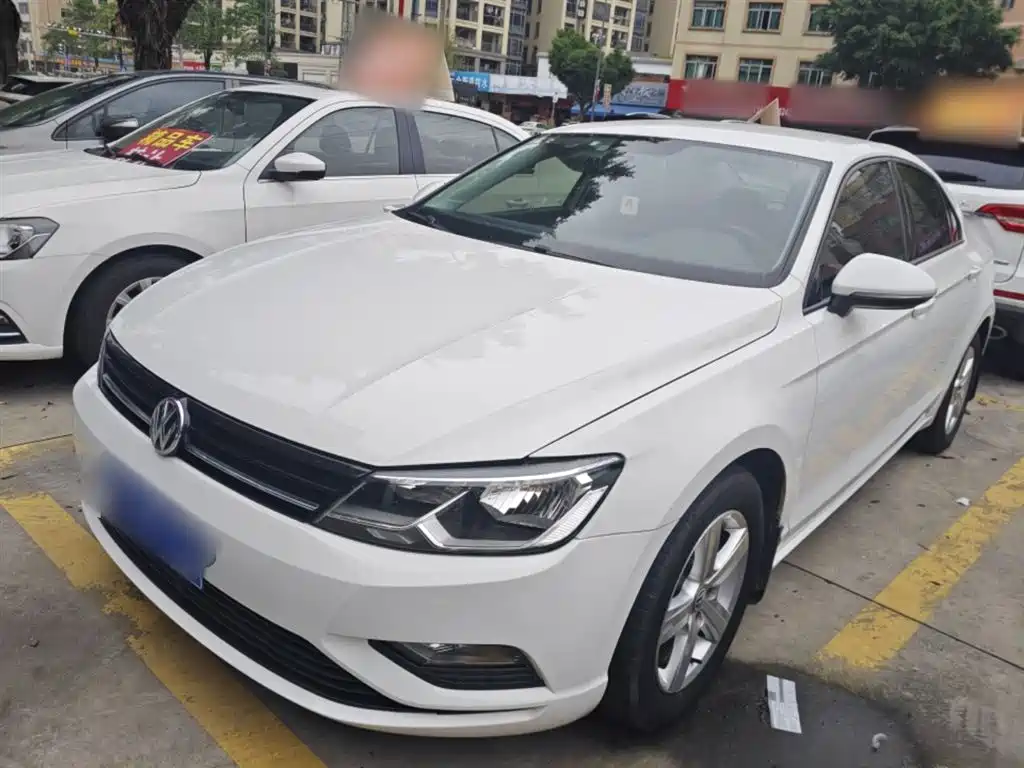 Volkswagen Lamando 2018 230TSI DSG Trend Edition фото 2