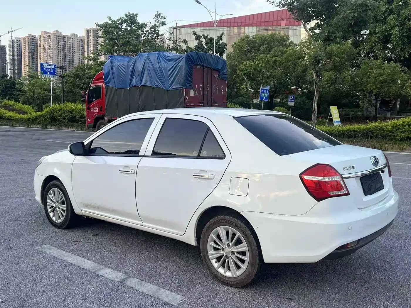 Geely King Kong 2018 2016 1.5L Manual Elite