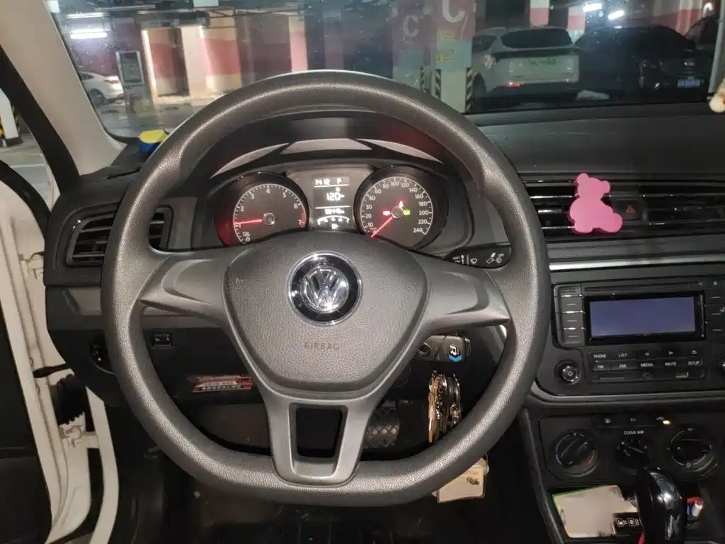 Volkswagen Lavida, миниатюра 3