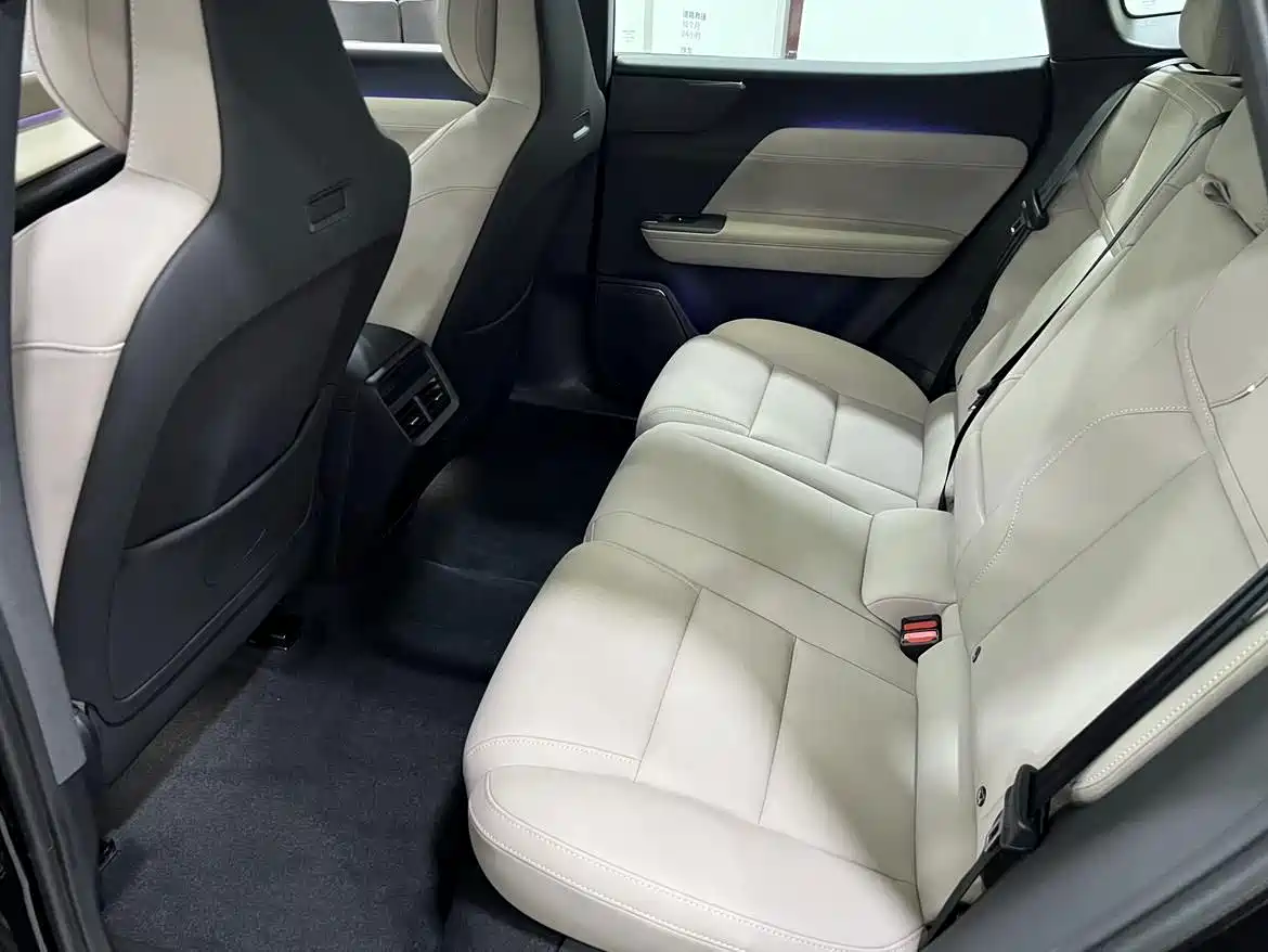 Volvo XC70 Plug-in Hybrid 2026 2026 AWD Extended Range Core