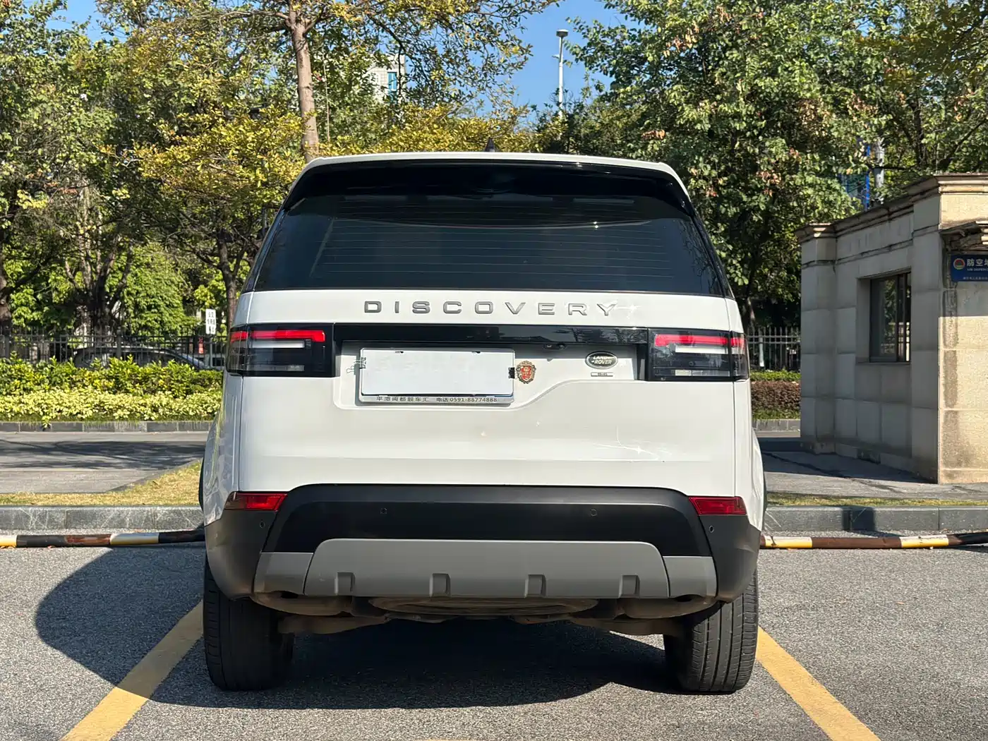 Land Rover Discovery 2019 3.0 SC V6 SE фото 5