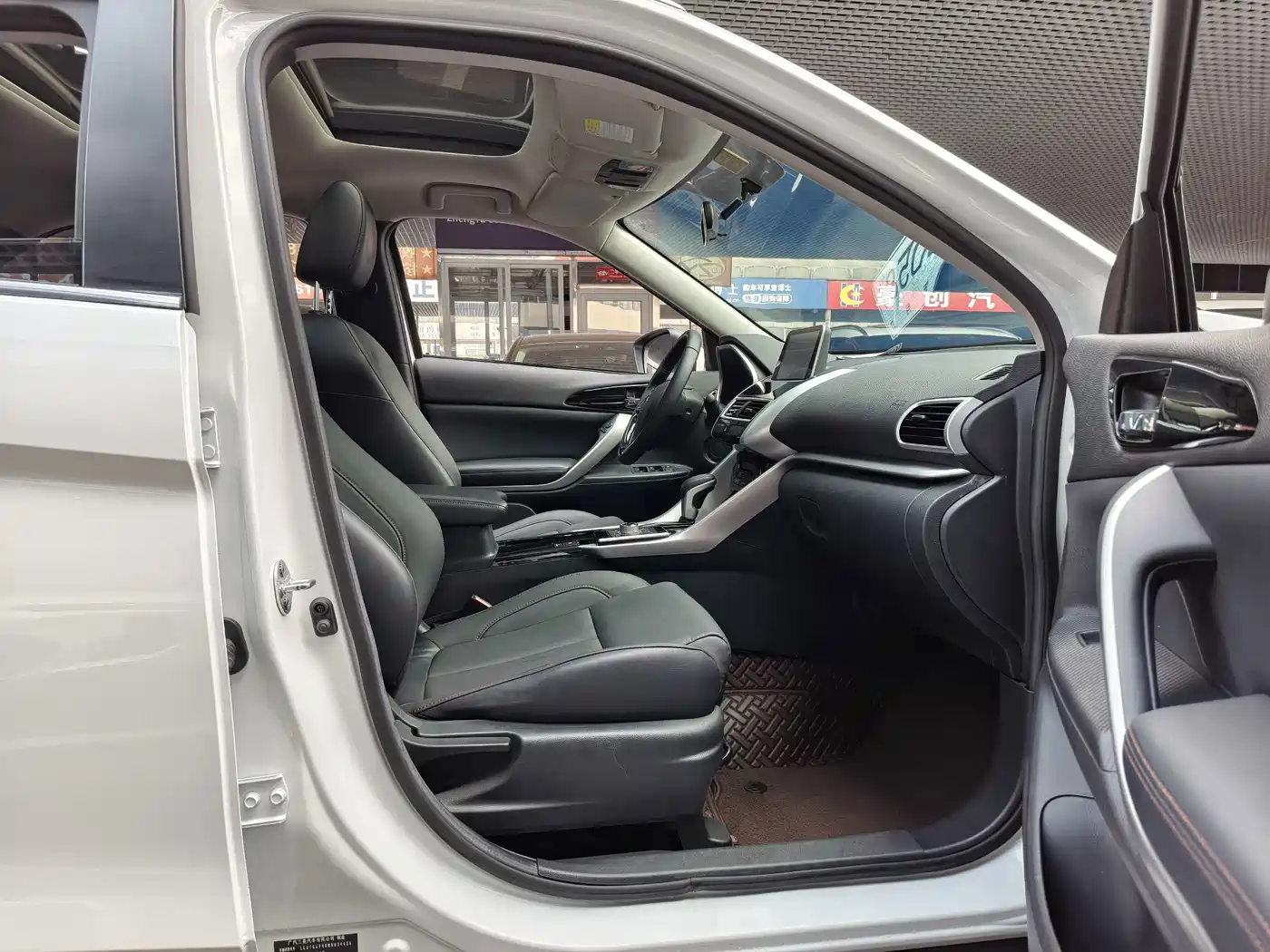 Mitsubishi Eclipse Cross 2021 2021 1.5T CVT 2WD Dream Edition