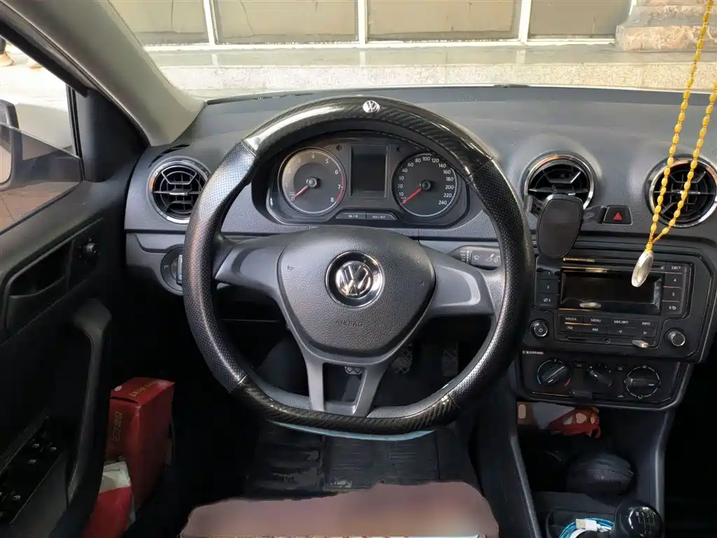Volkswagen Jetta 2017 1.5L Manual Fashion фото 3