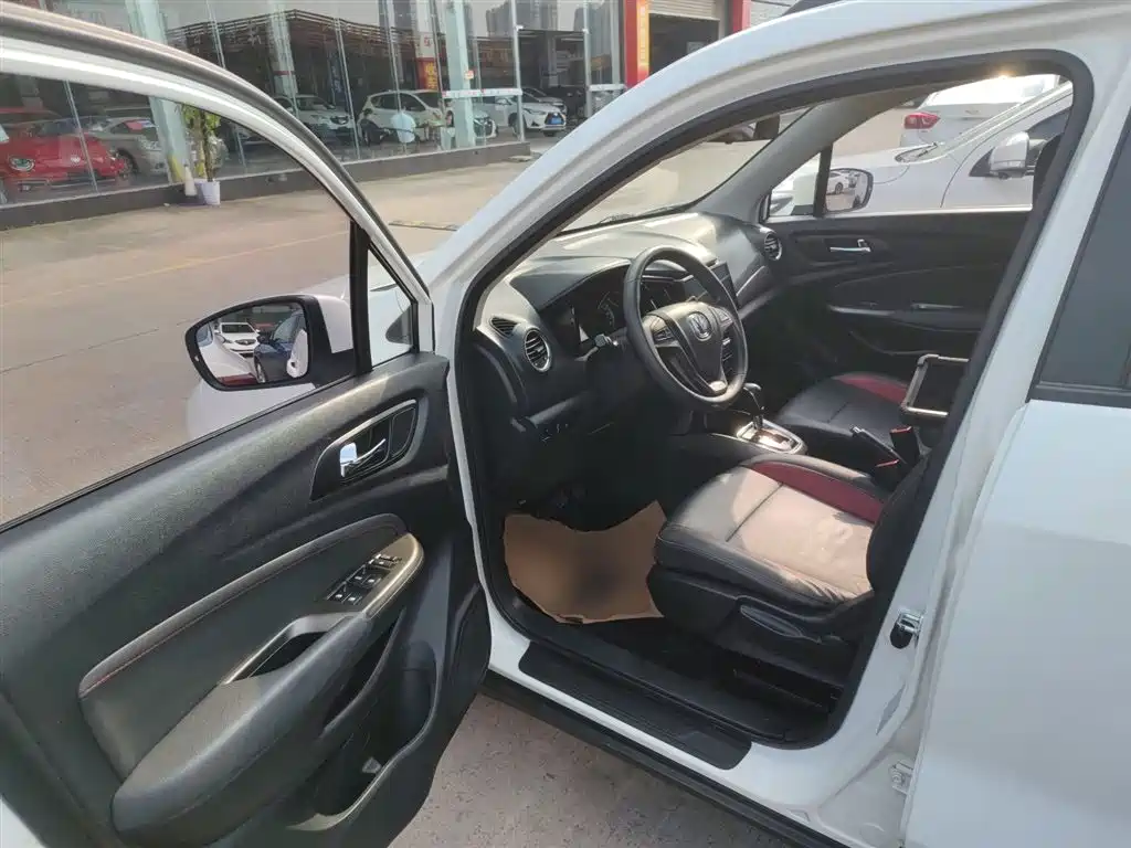 Changan CS15 2017 2016 1.5L Automatic Fashion