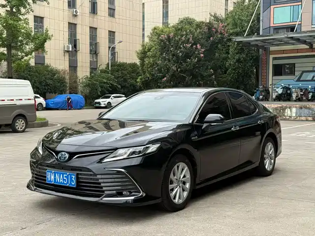 Toyota Camry Гибрид, 2.5HG, Люкс