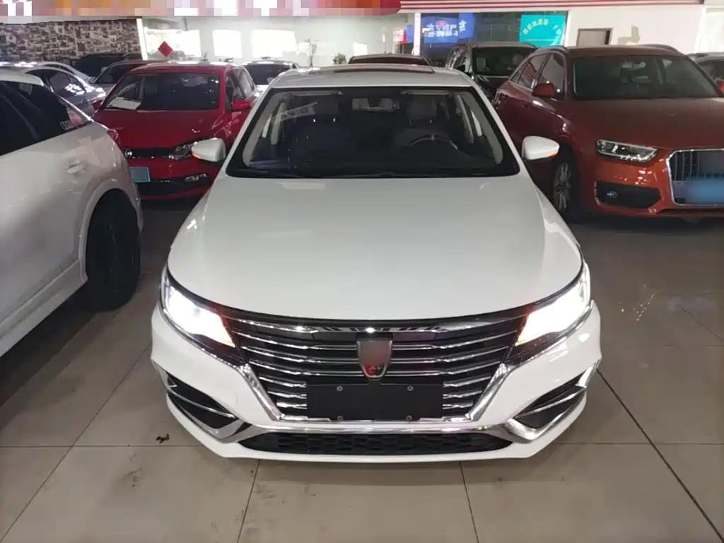 Roewe i6 2019 2020 PLUS 1.6L CVT 4G Connected Glory Flagship Edition