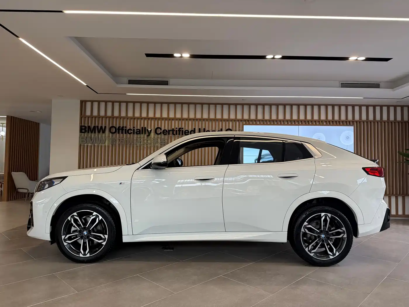 BMW X2 (Import) 2025 sDrive25i M Sport Package фото 12