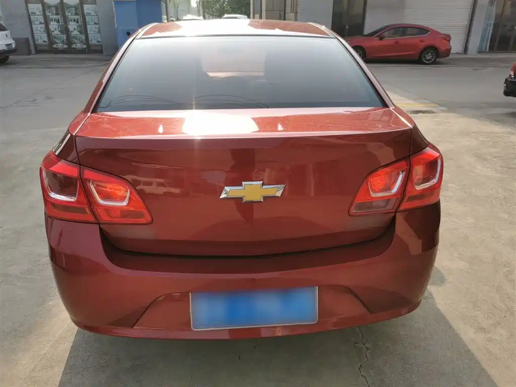 Chevrolet Cruze 2015 1.5L Classic SL MT фото 6