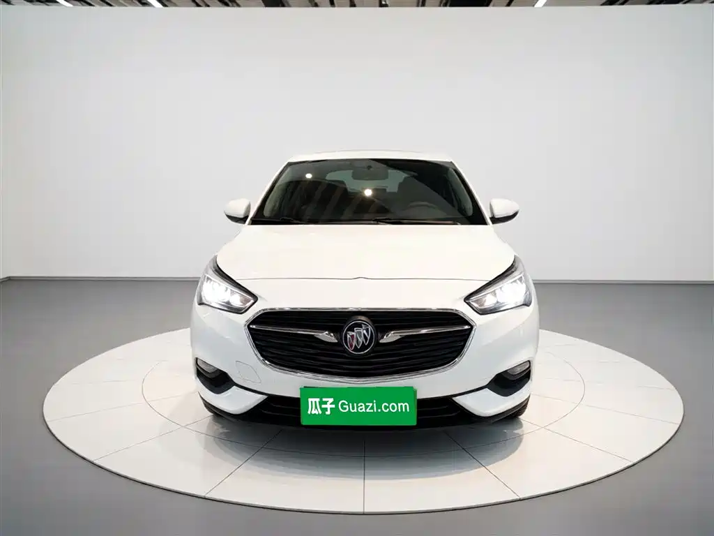 Buick Excelle 2018 15N CVT Elite фото 3