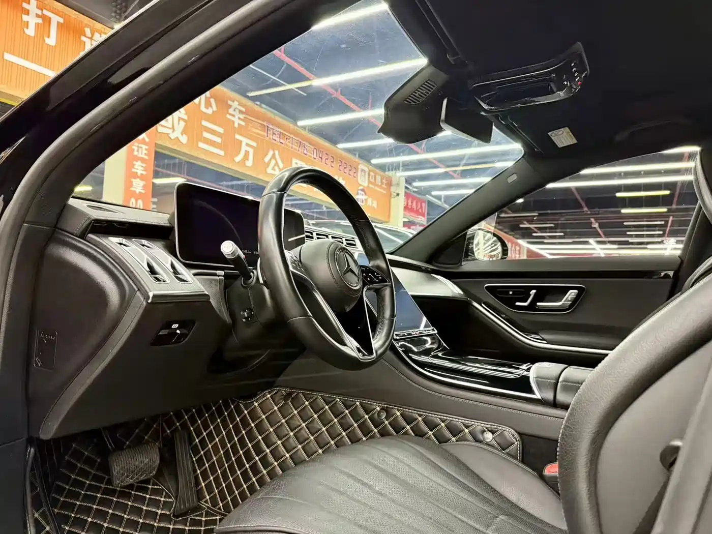 Фото 5 - Mercedes-Benz S-Class