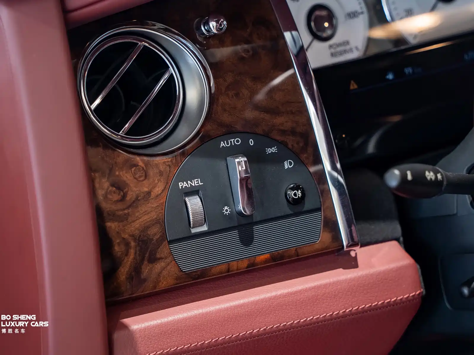 Фото 23 - Rolls-Royce Ghost