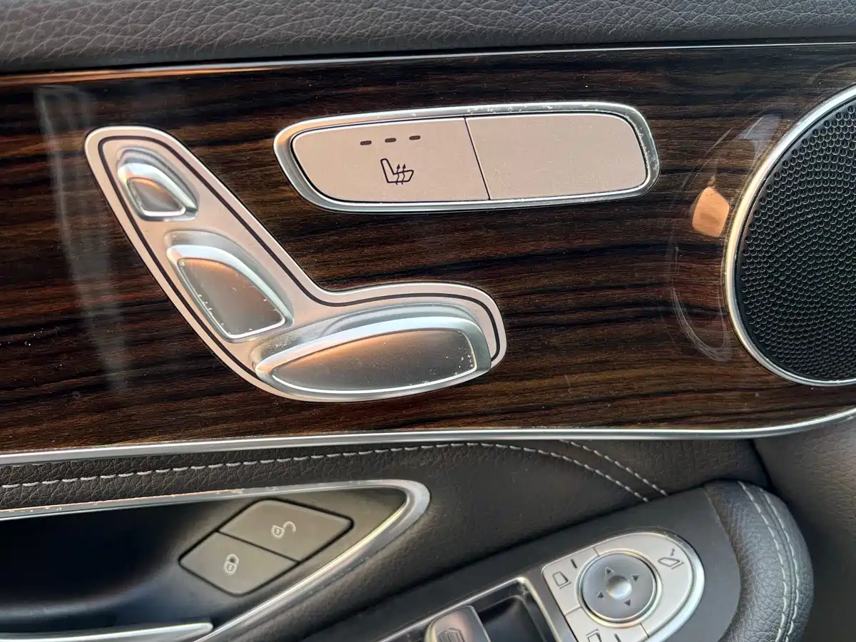 Mercedes-Benz GLC 2019 GLC 260 L 4MATIC Dynamic фото 7