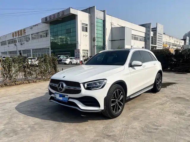 MERCEDES-BENZ GLC